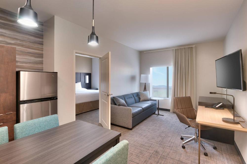 2 Bedroom Suite interior